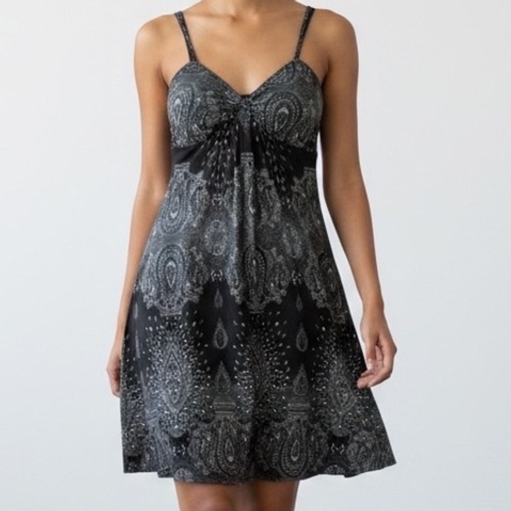 Gypsy Rose Paisley Mini‎ Dress Black Grey Size 2 boho indie chic hippie festival